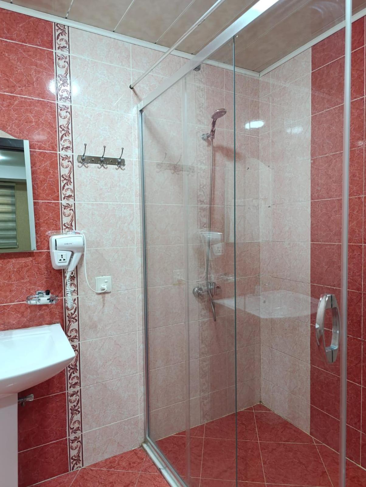 Aef Hotel Baky Esterno foto