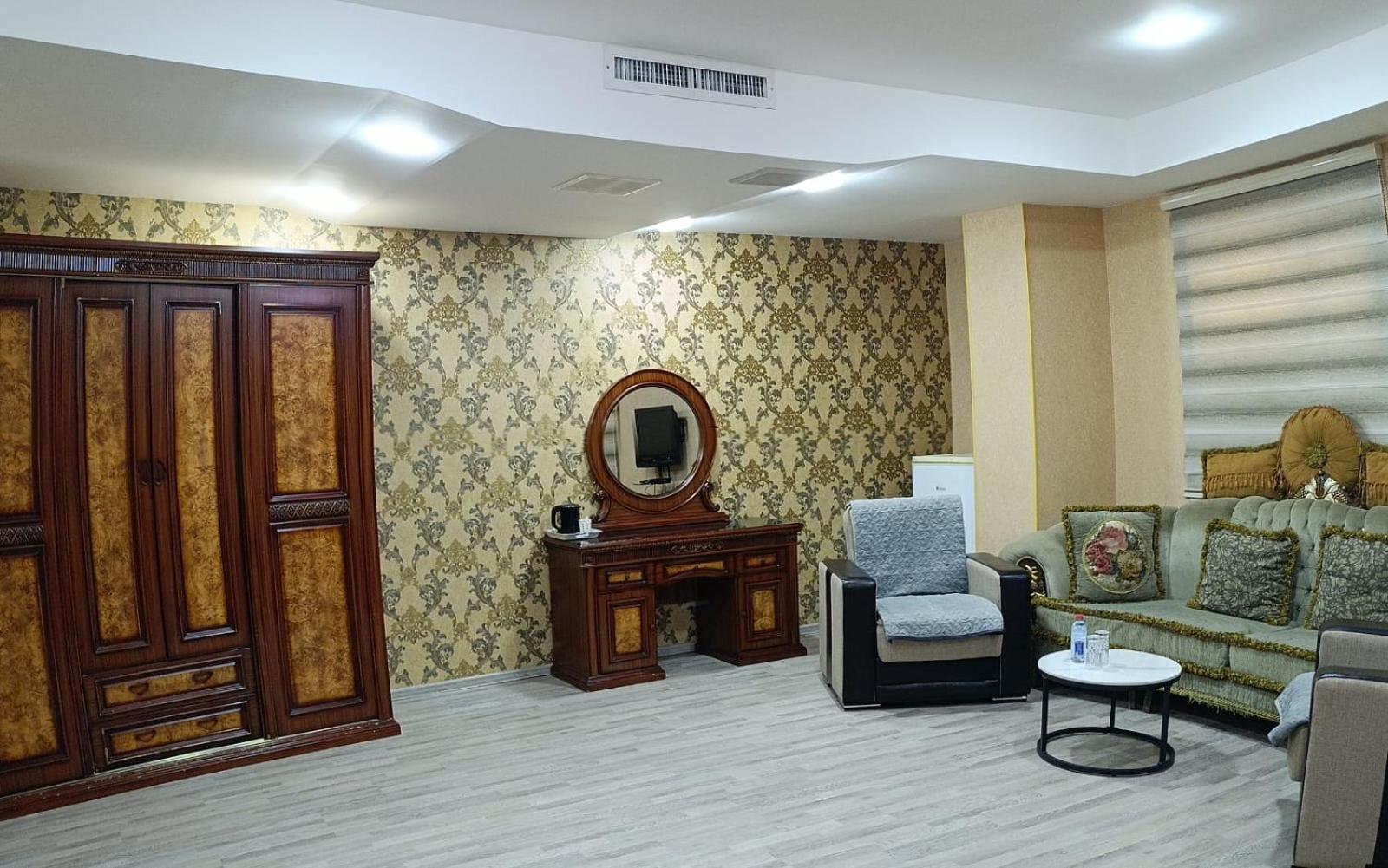 Aef Hotel Baky Esterno foto
